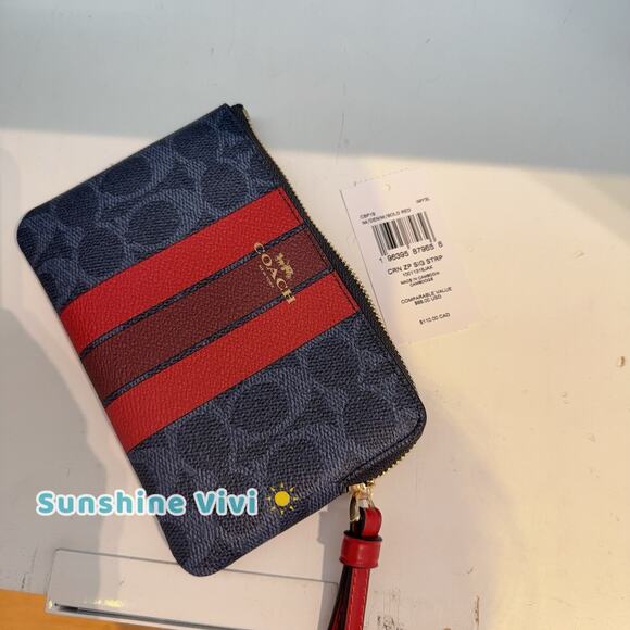 NWT Coach Corner Zip Wristlet In Signature Denim/Bold Red CBP19 - Picture 3 of 7